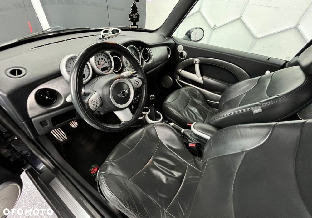 MINI Cooper S - 25