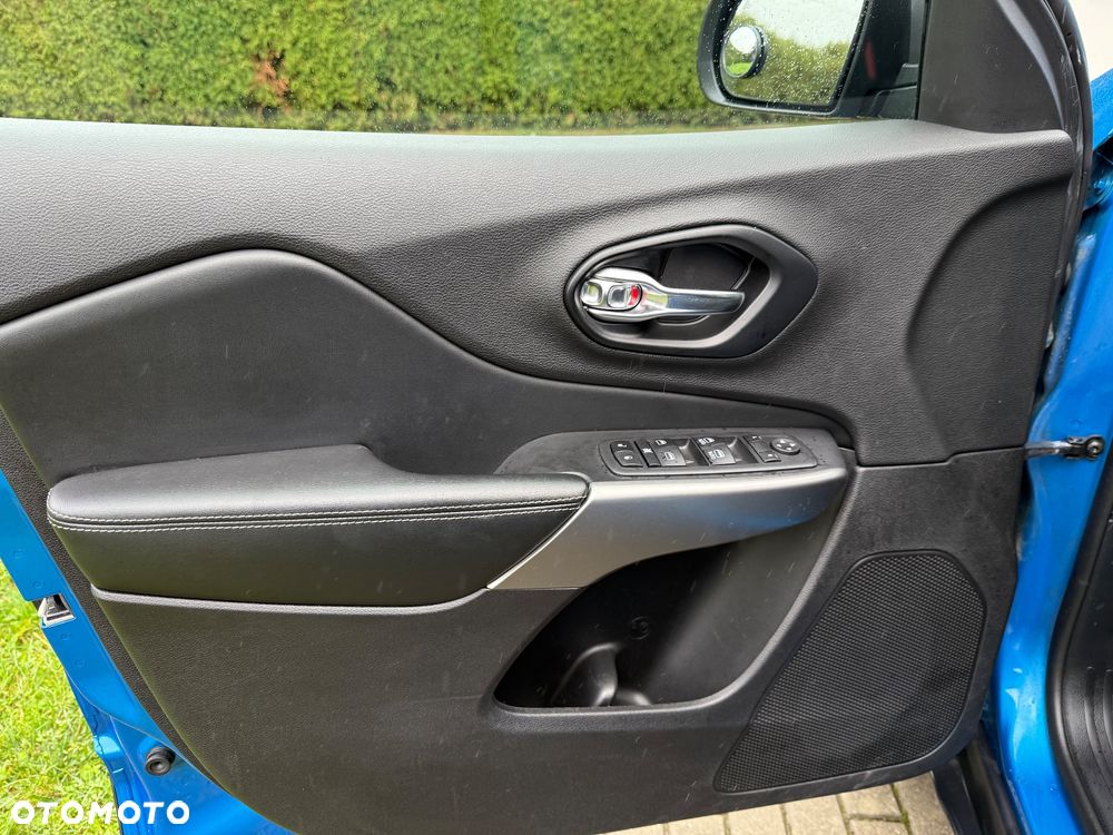 Jeep Cherokee ver-2-0-gme-active-drive-ii-lock-trailhawk - 14