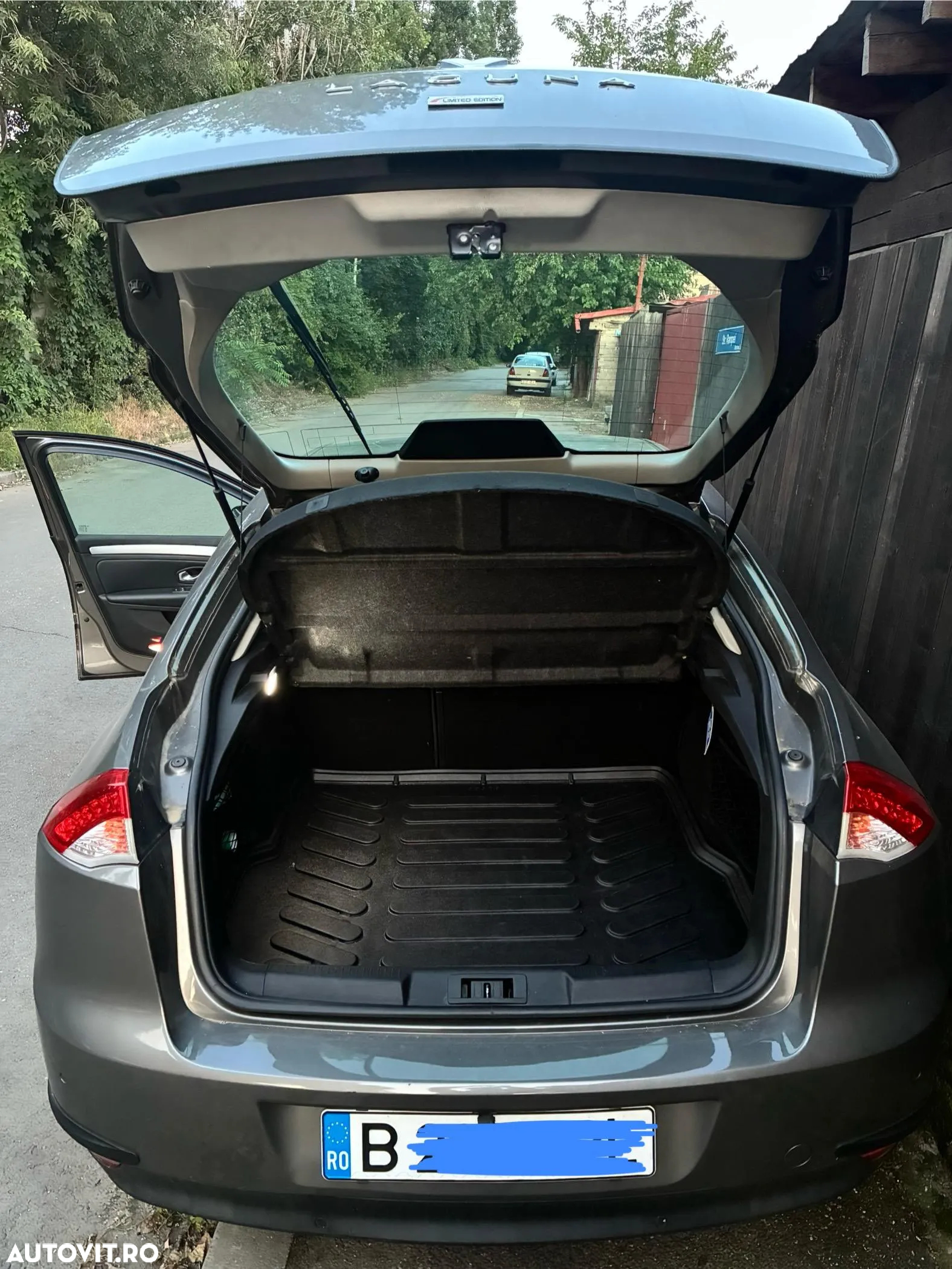 Renault Laguna - 6