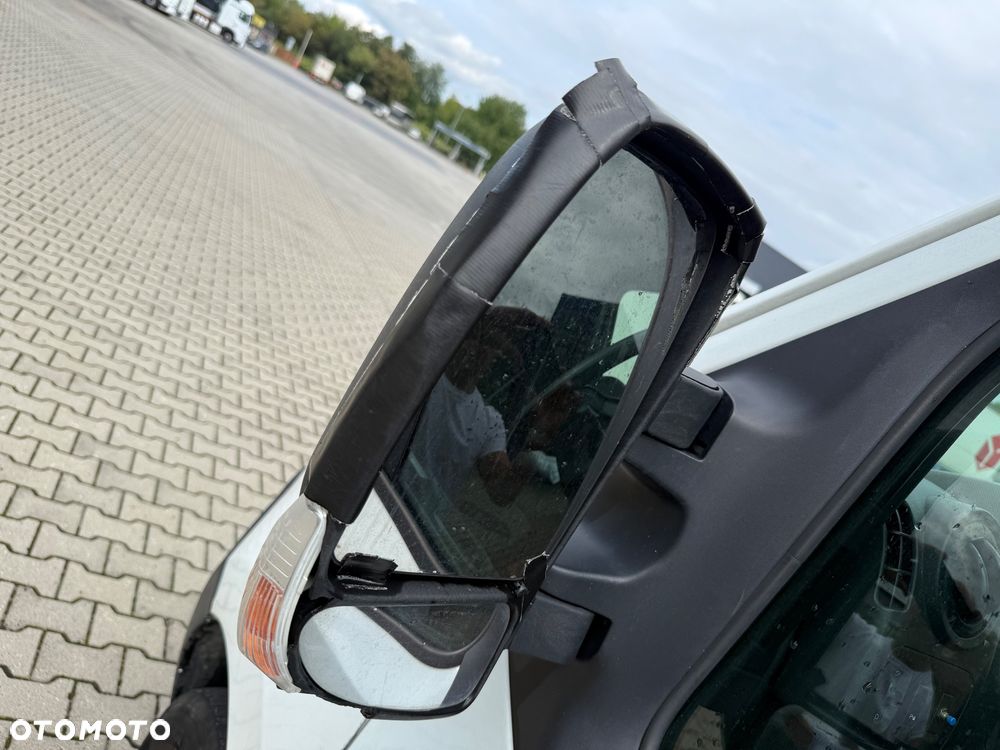 Opel Movano - 11
