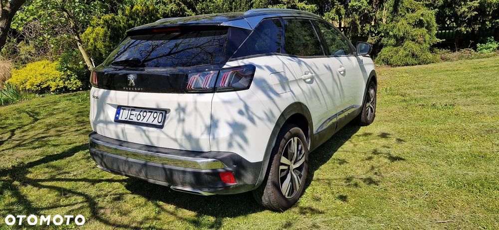 Peugeot 3008 PureTech 130 Stop & Start GPF EAT8 Allure - 4