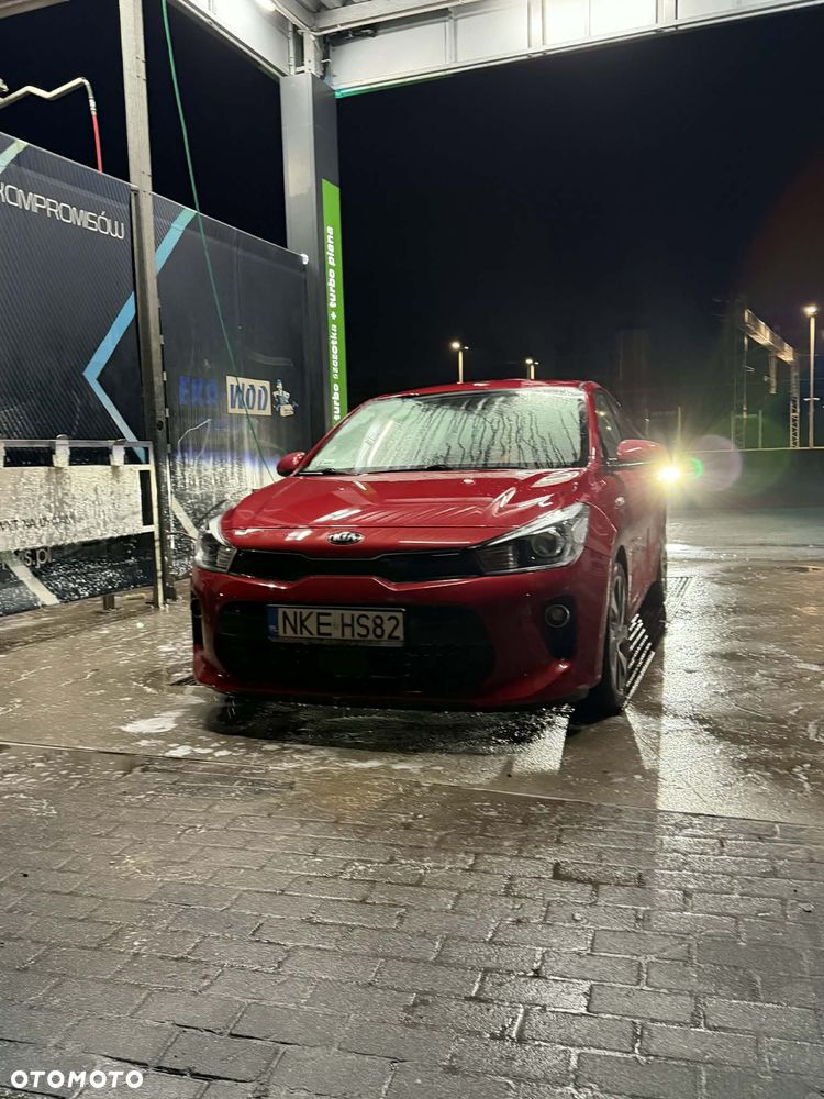 Kia Rio 1.2 XL - 1