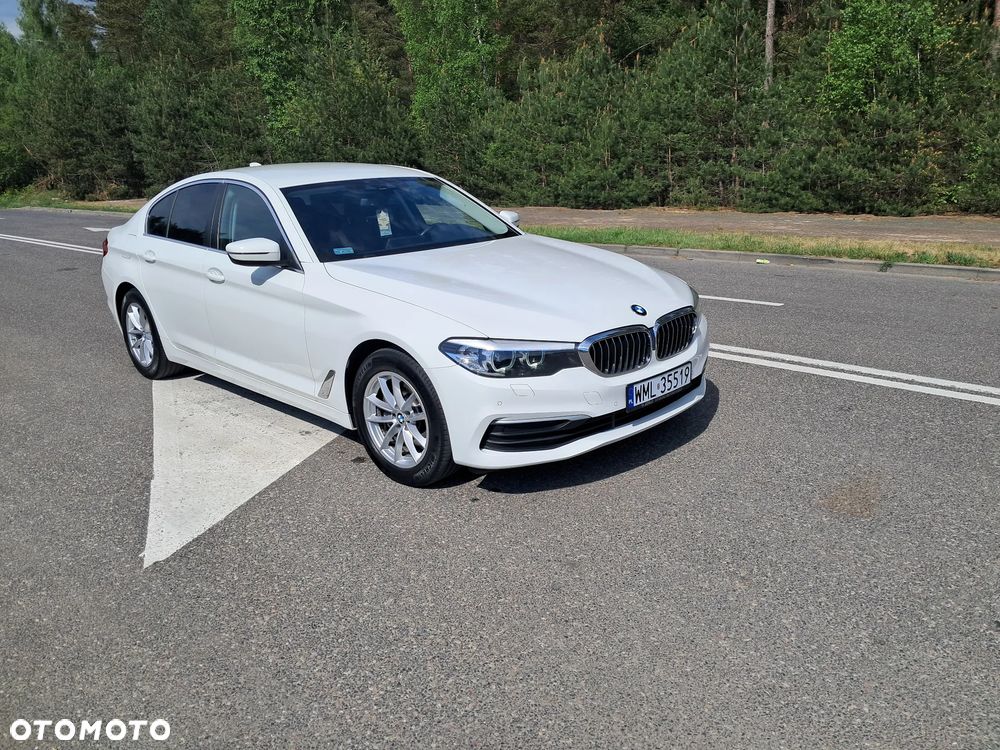 BMW Seria 5 518d - 10