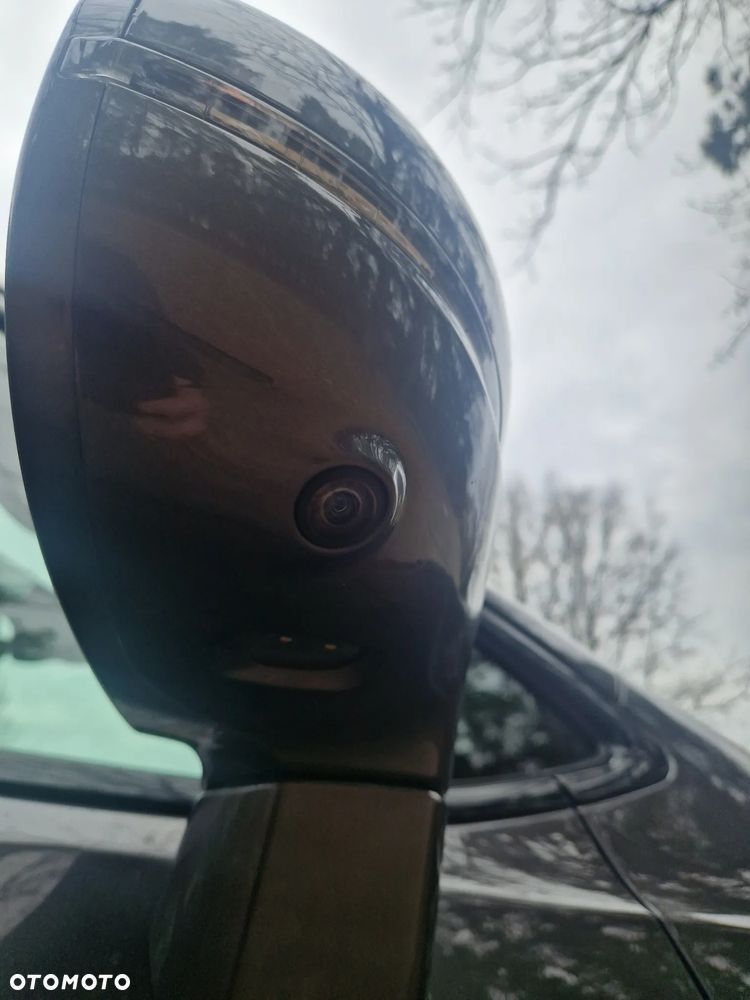 Chrysler Pacifica - 18