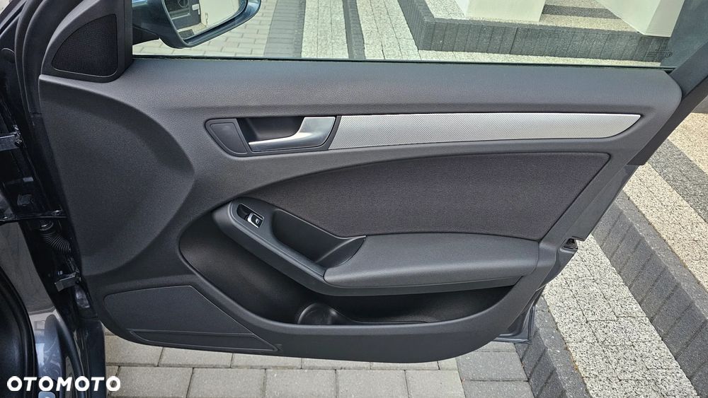 Audi A4 Avant 2.0 TDI S tronic design - 9