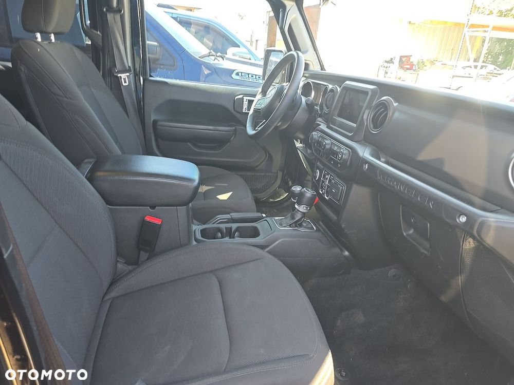 Jeep Wrangler 2.0 4xe Plug-In Hybrid Hardtop Sahara - 10