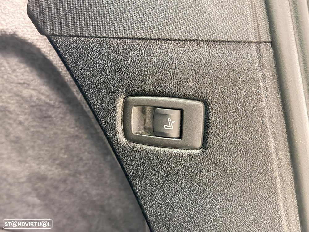 BMW 530 e Pack Desportivo M - 40