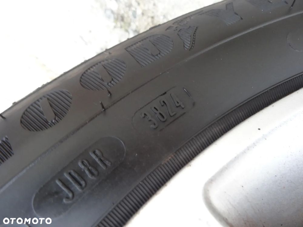 Renault Clio 0.9 TCe Limited - 36