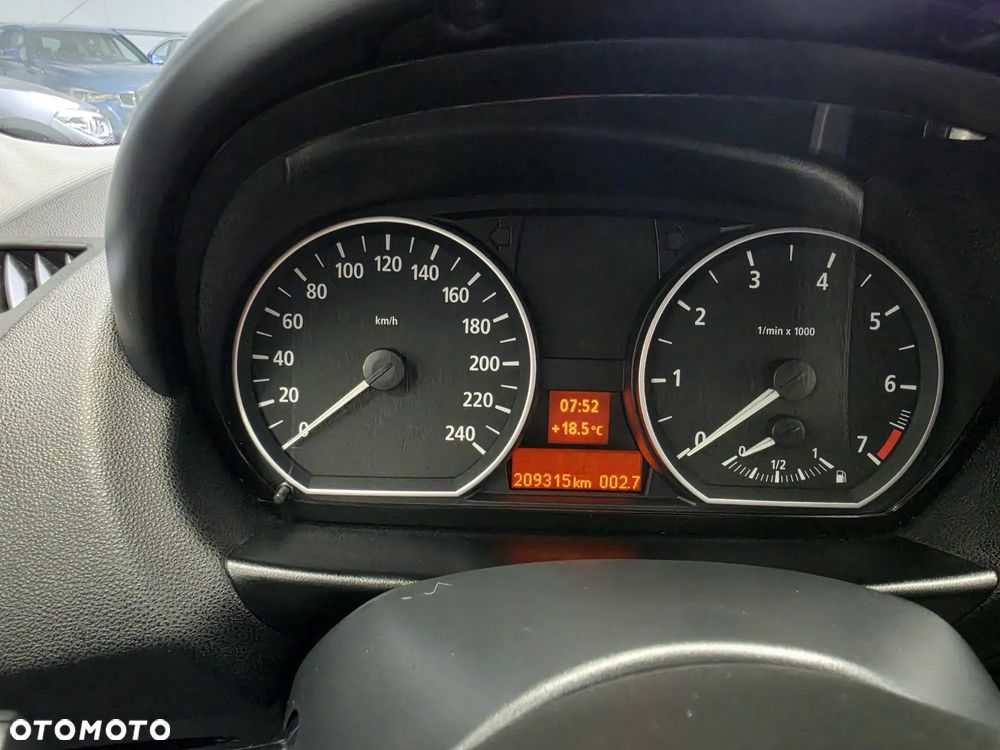 BMW Seria 1 116i - 34