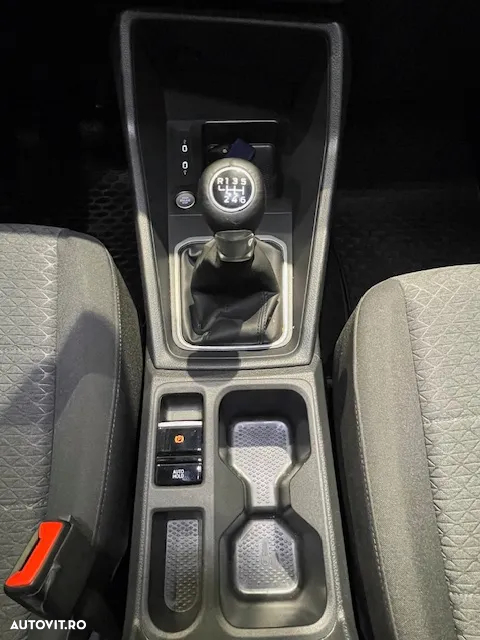 Ford Tourneo Connect 2.0L EcoBlue LWB Titanium - 23