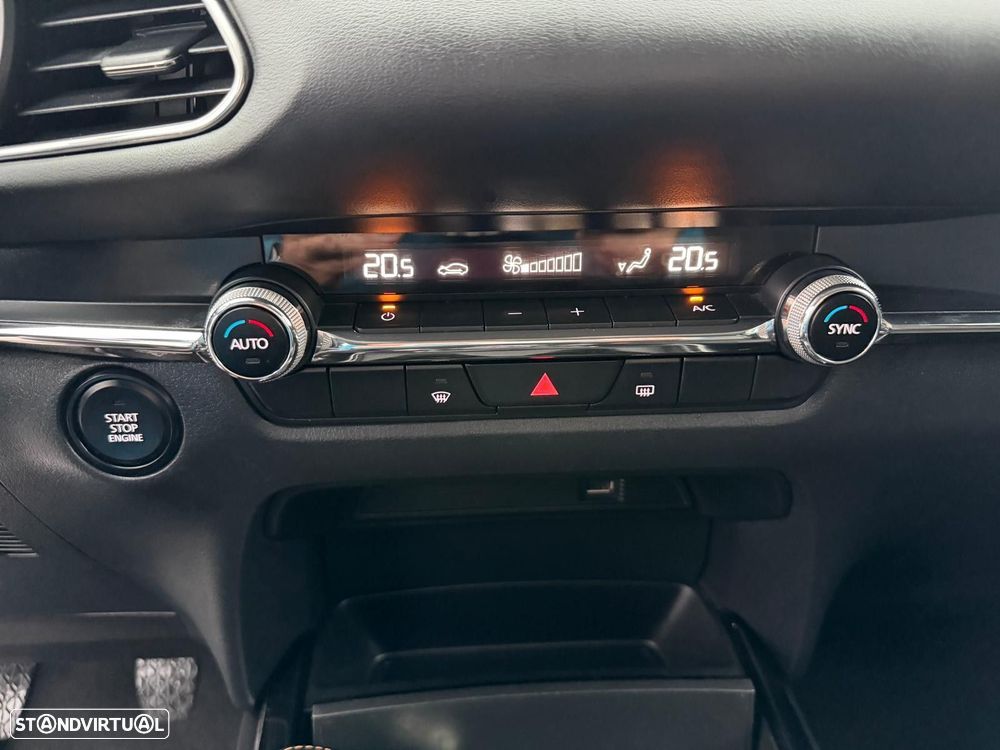 Mazda CX-30 2.0 e-Skyactiv-G Exclusive-line - 24