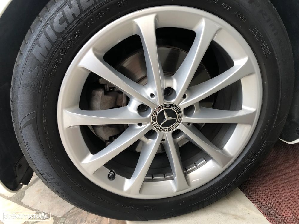 Mercedes-Benz A 180 d Progressive Aut. - 4