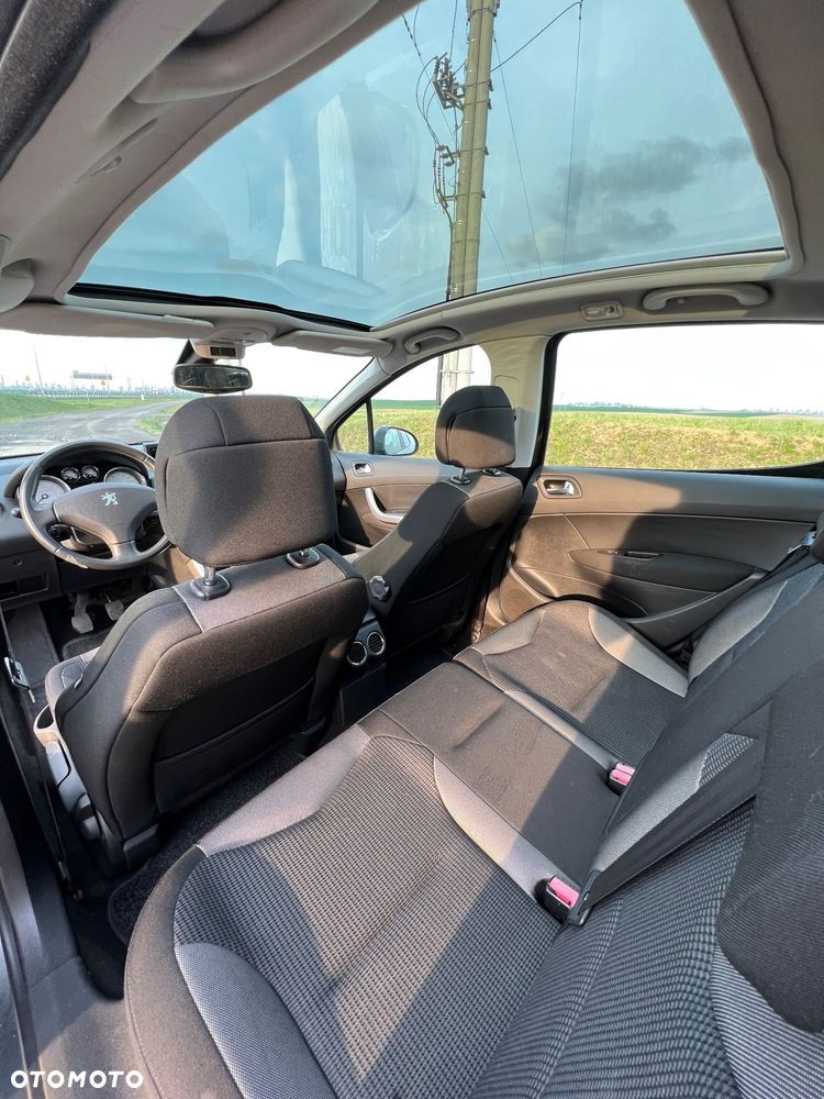 Peugeot 308 2.0 HDi Premium - 12