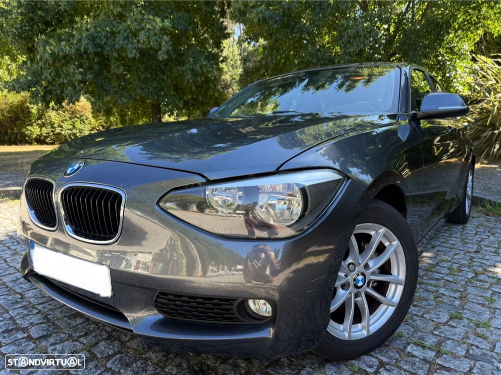 BMW 116 d EfficientDynamics — fotografia 3