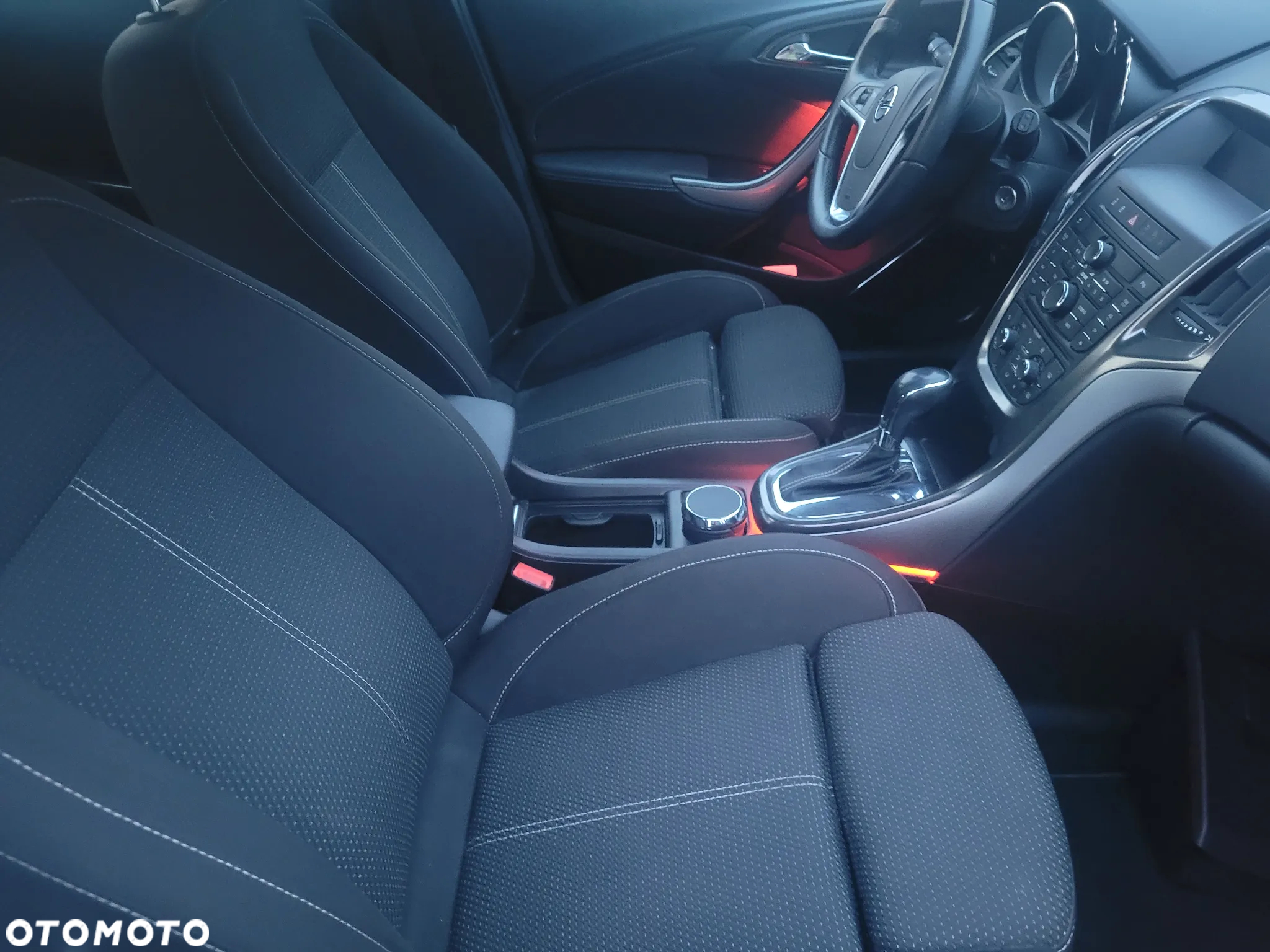 Opel Astra - 12
