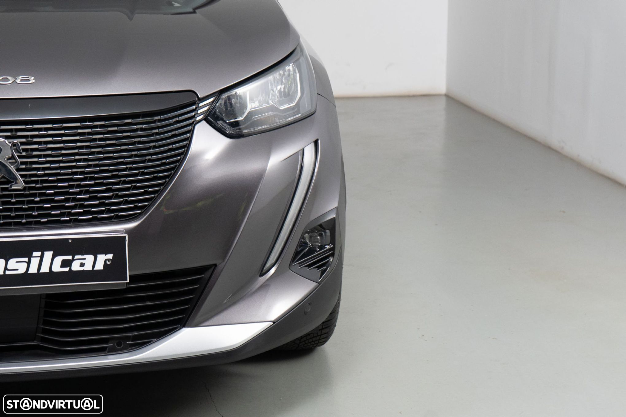 Peugeot 2008 1.2 PureTech Allure - 17