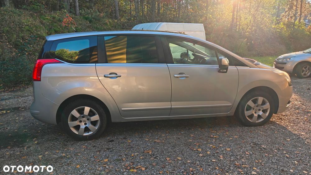 Peugeot 5008 1.6 THP Active 7os - 3
