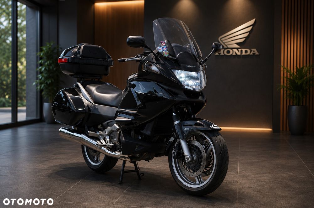 Honda NTV - 1