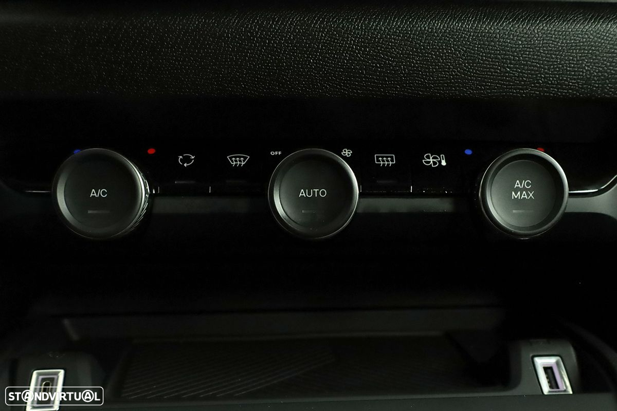 Citroën C4 1.2 PureTech Plus EAT8 - 14