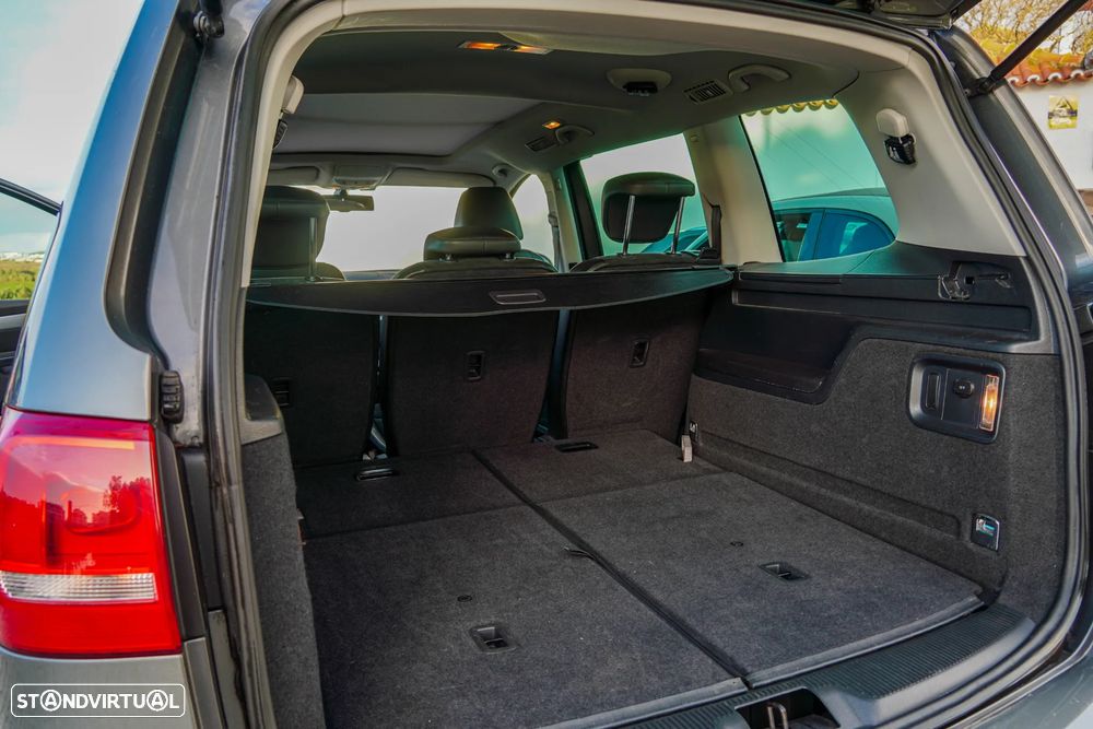 VW Sharan 2.0 TDI Highline - 28