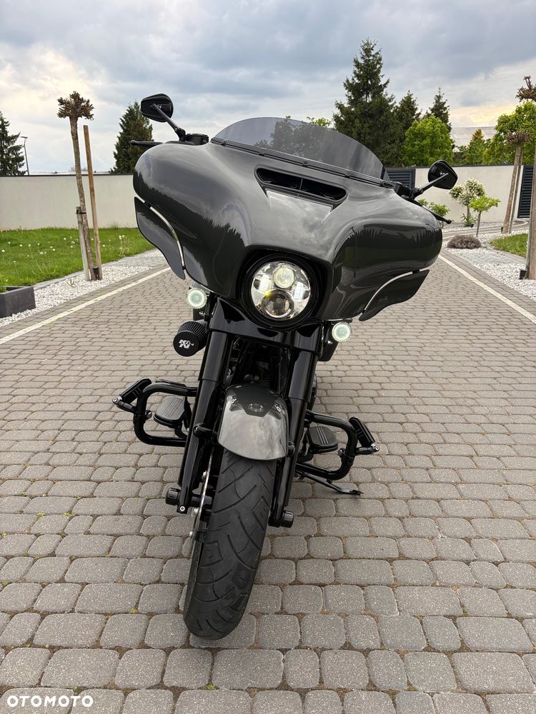 Harley-Davidson Inny - 3