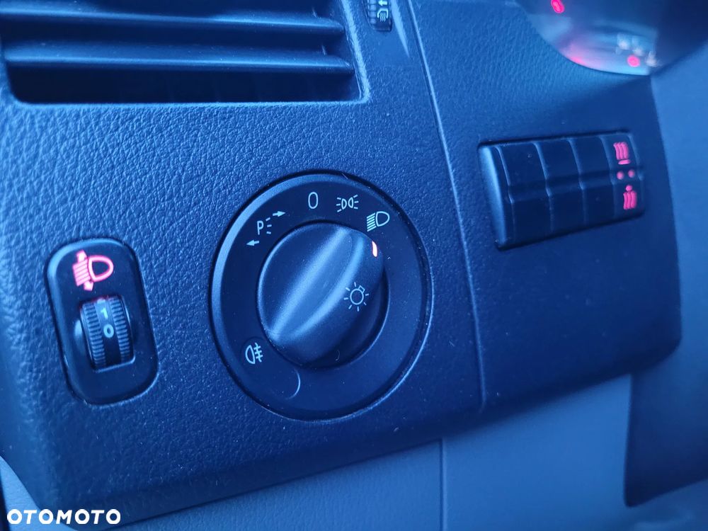 Volkswagen CRAFTER - 15