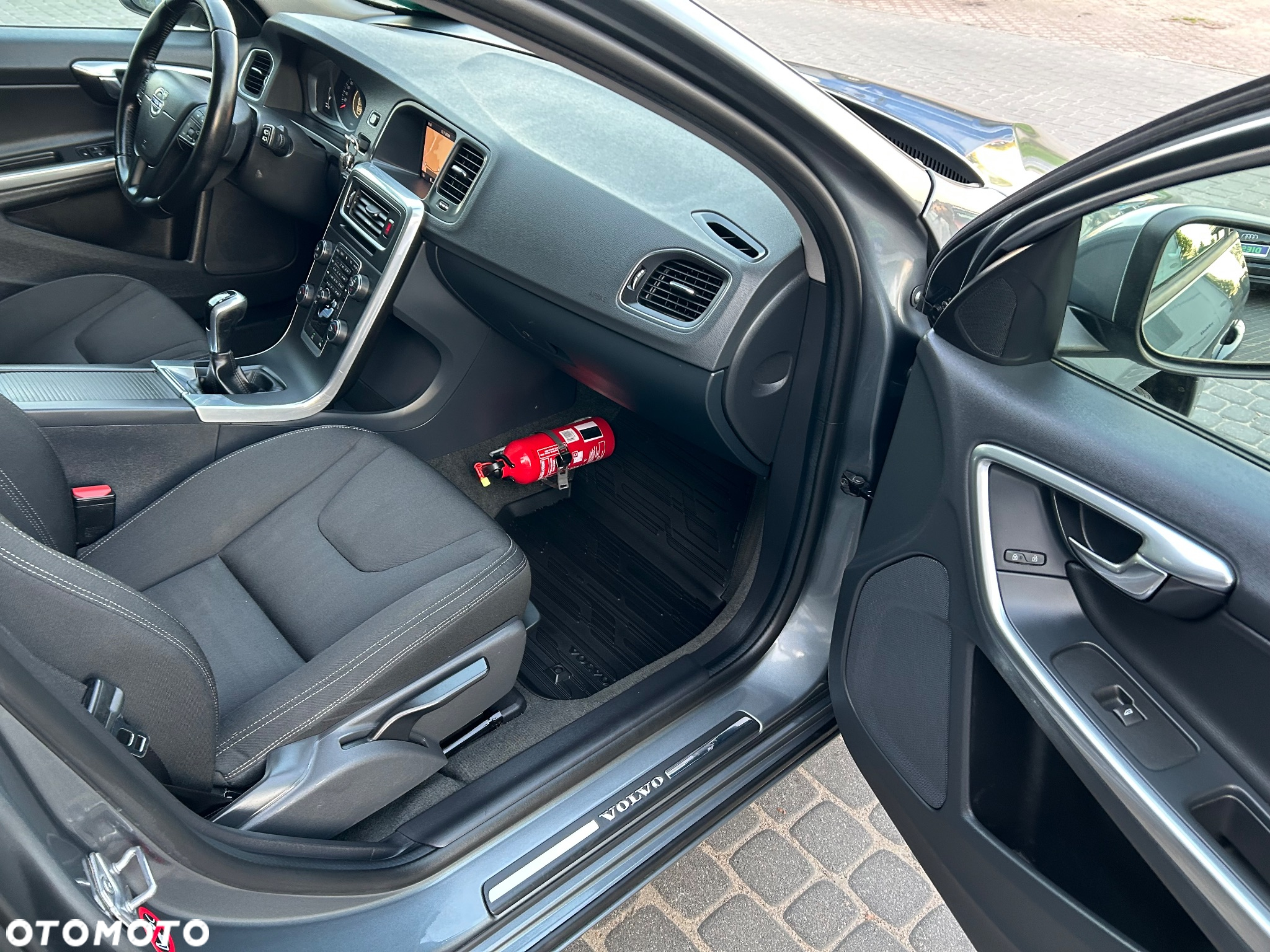 Volvo V60 D2 Drive-E Dynamic Edition (Momentum) - 23