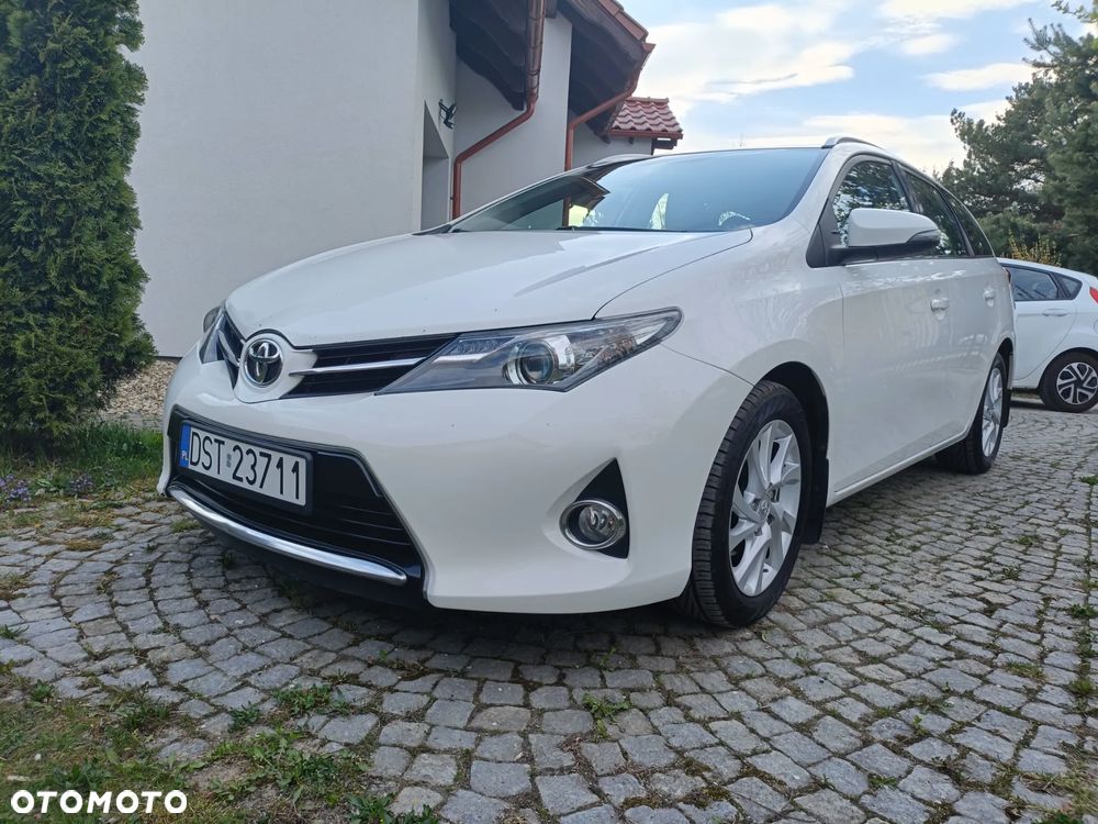 Toyota Auris 1.6 Prestige - 18