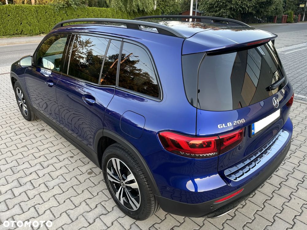 Mercedes-Benz GLB 200 Progressive 7G-DCT - 18