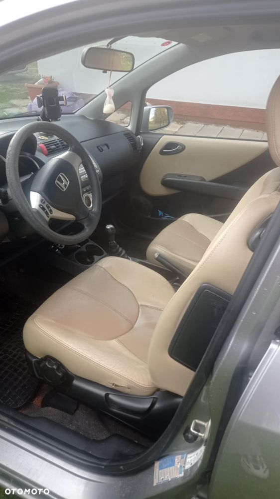 Honda Jazz 1.4 ES - 12