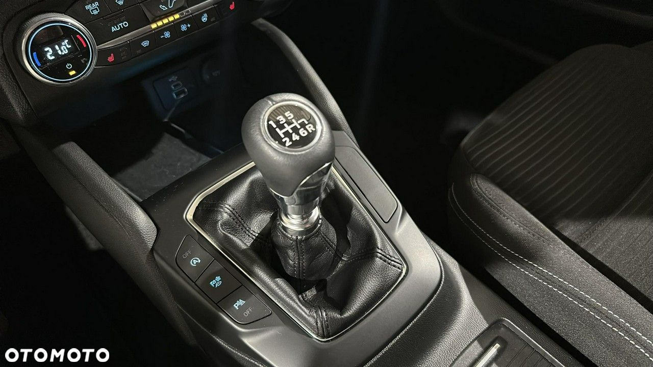 Ford Focus - 18