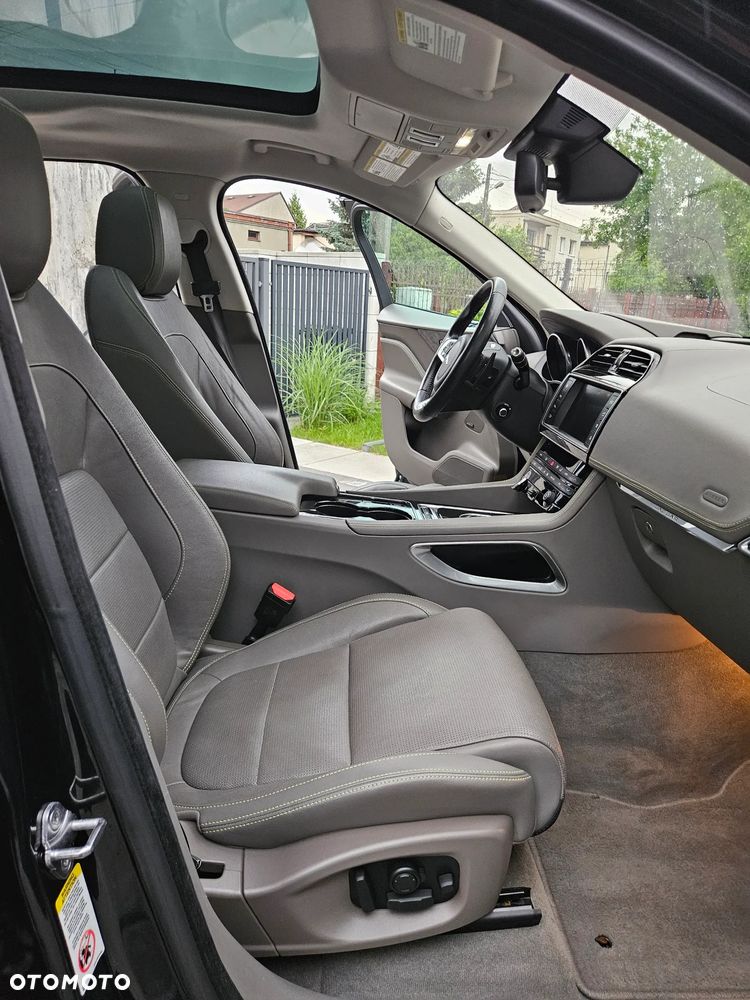 Jaguar F-Pace 3.0 V6 AWD First Edition - 15