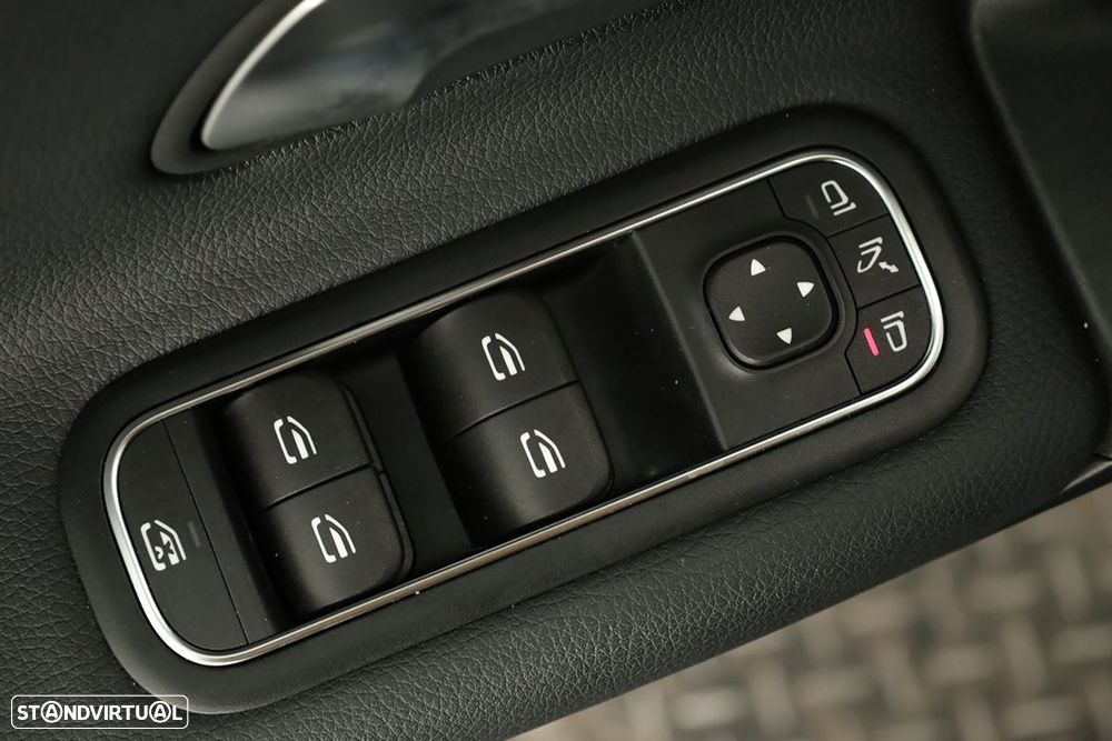 Mercedes-Benz A 200 Standard - 21