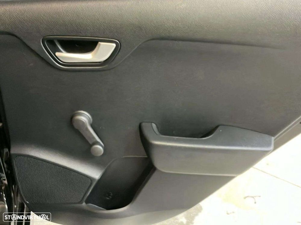 Kia Rio 1.2 CVVT Urban - 23