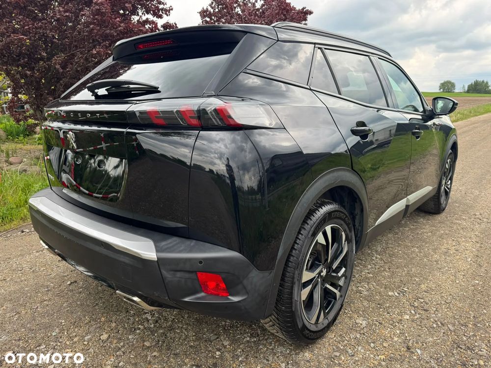 Peugeot 2008 - 13