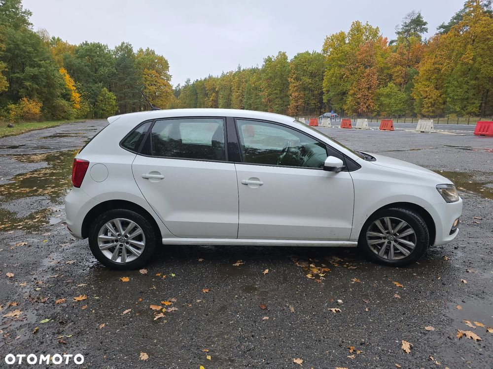 Volkswagen Polo 1.4 TDI BlueMotion - 6