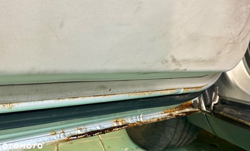 Chrysler Grand Voyager 2.8 CRD Touring - 14