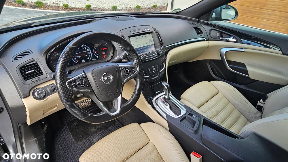Opel Insignia 2.0 CDTI 4x4 Business Innovation - 8