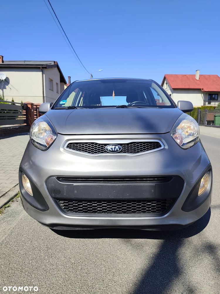 Kia Picanto 1.0 Dream Team Edition - 26