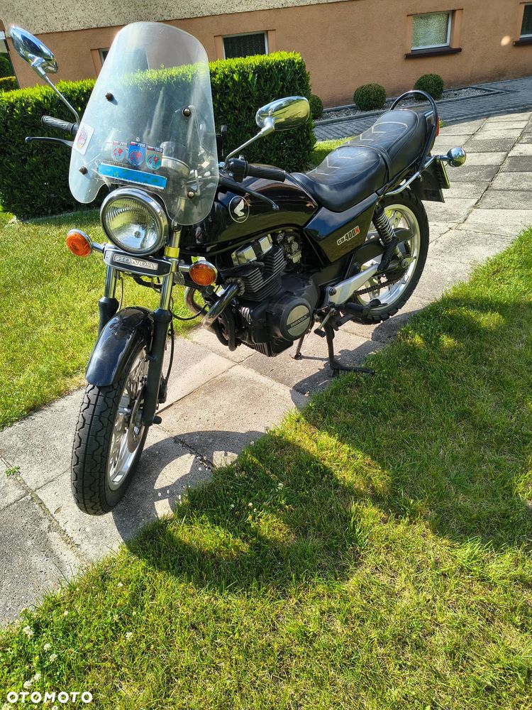 Honda CB - 3