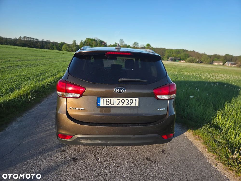 Kia Carens 1.7 CRDi L - 7