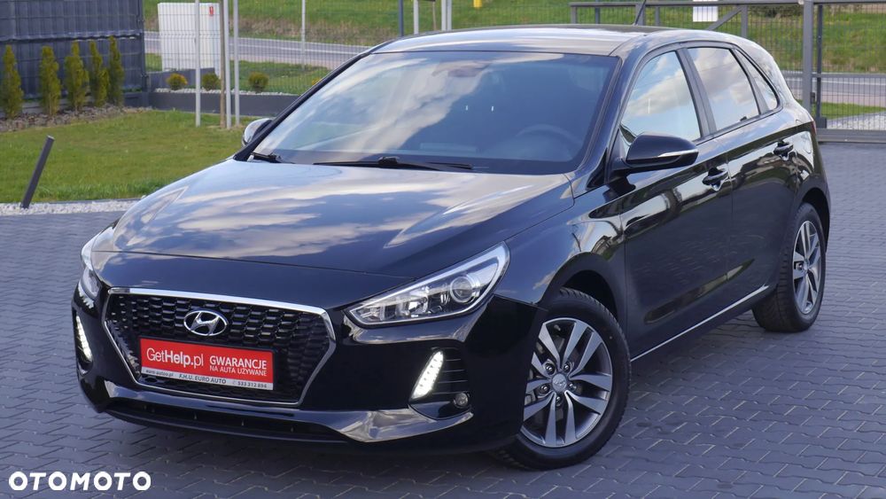 Hyundai i30 1.6 CRDi Automatik Style - 1