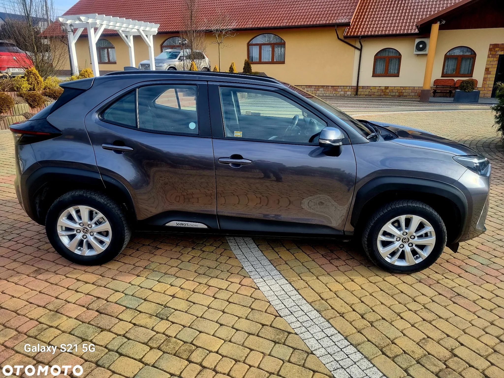 Toyota Yaris Cross Hybrid 1.5 Comfort - 10