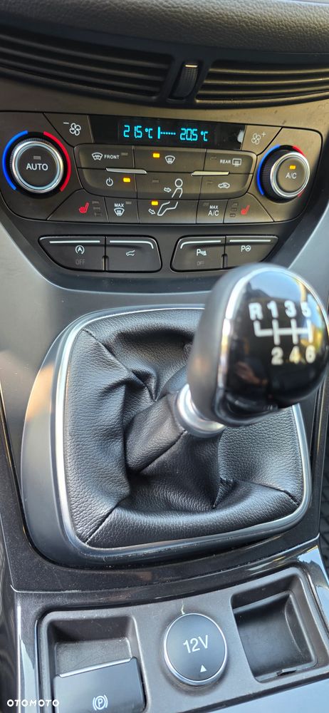 Ford Kuga 2.0 TDCi AWD Titanium - 14