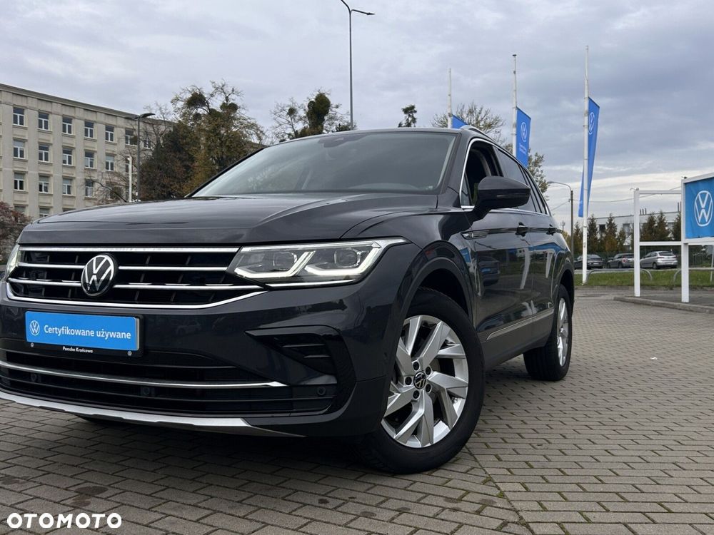 Volkswagen Tiguan 2.0 TSI 4Mot Elegance DSG - 32