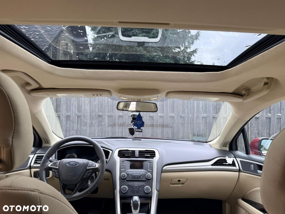 Ford Fusion - 8