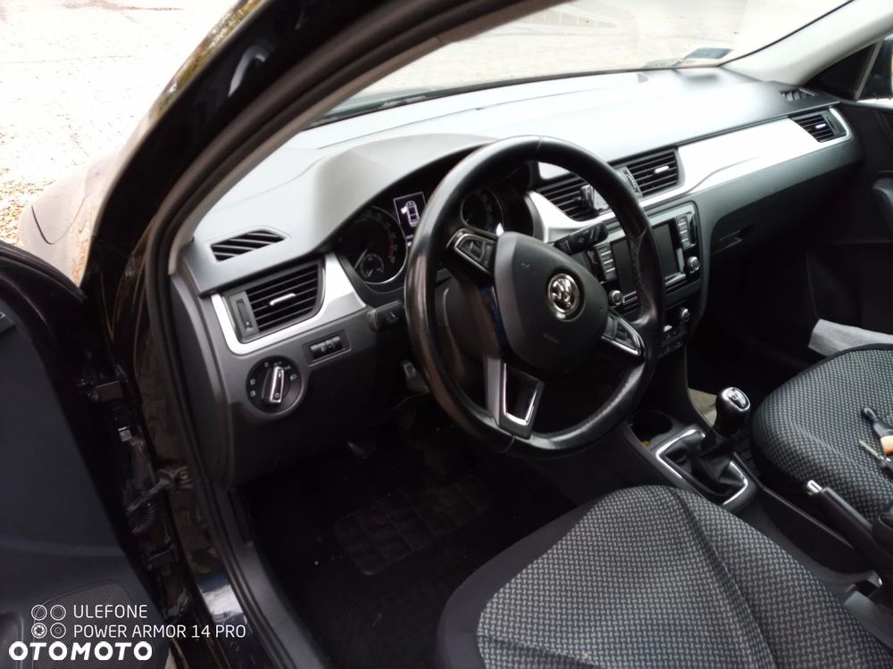 Skoda RAPID - 7
