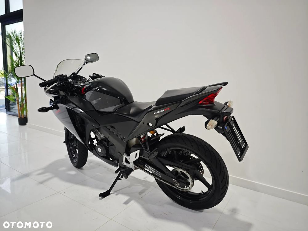 Honda CBR - 9