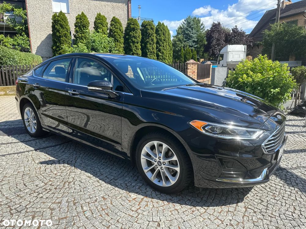 Ford Mondeo 2.0 Hybrid Titanium - 16