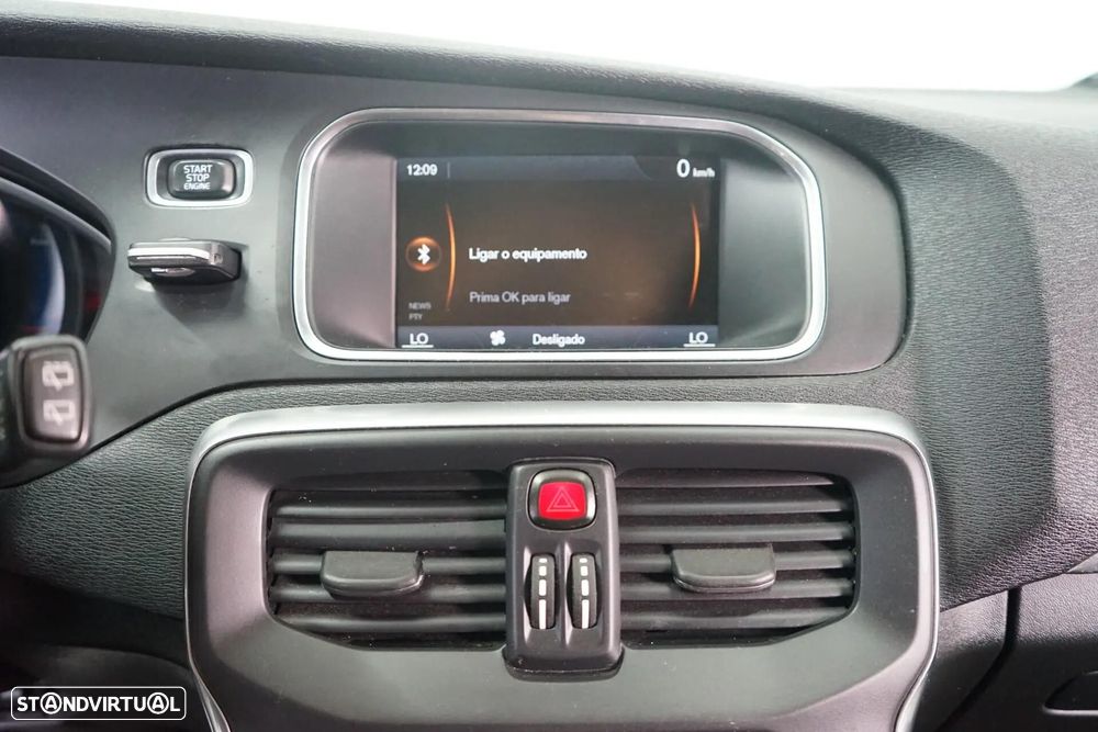 Volvo V40 1.6 D2 R-Design Momentum - 29